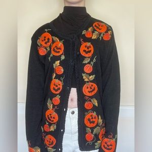 Arriviste Black and Organe pumpkin cardigan vintage
